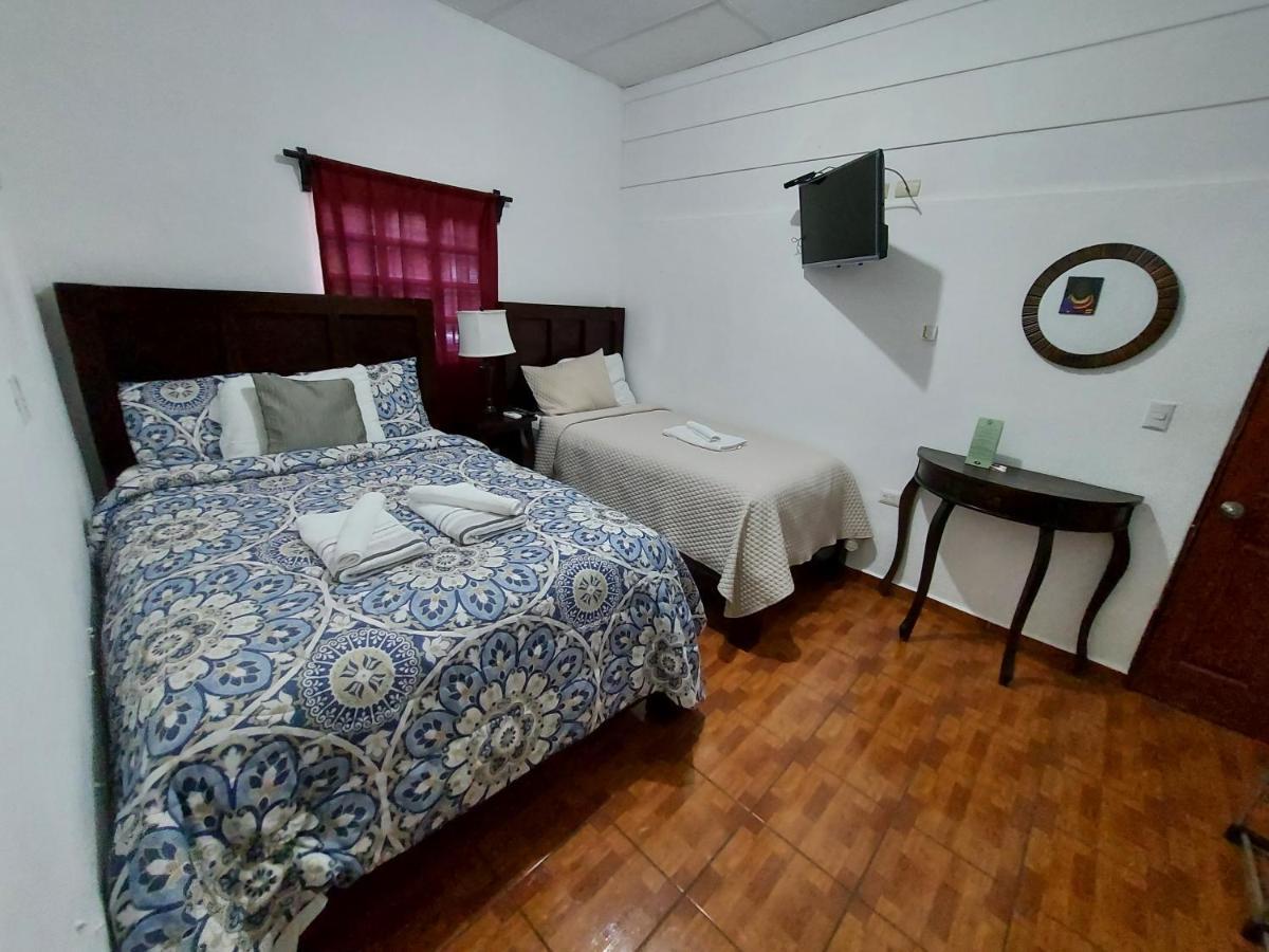 Hotel & Restaurant Fleur De Lis Concepción de Ataco Zewnętrze zdjęcie